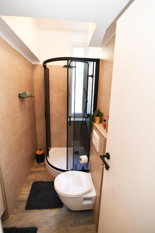 Nicole Apartment リエカ エクステリア 写真