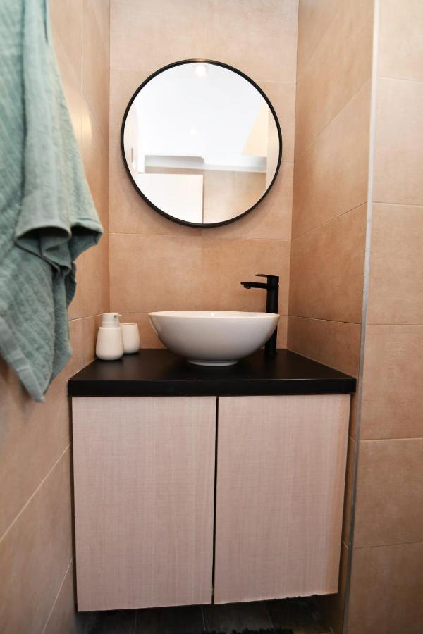 Nicole Apartment リエカ エクステリア 写真
