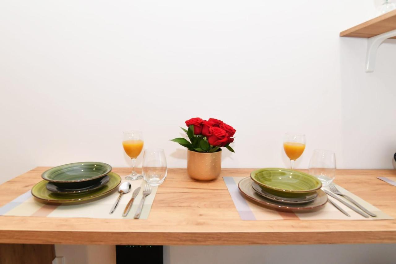 Nicole Apartment リエカ エクステリア 写真