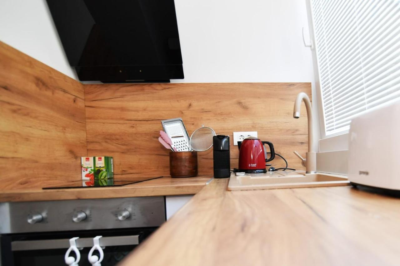 Nicole Apartment リエカ エクステリア 写真