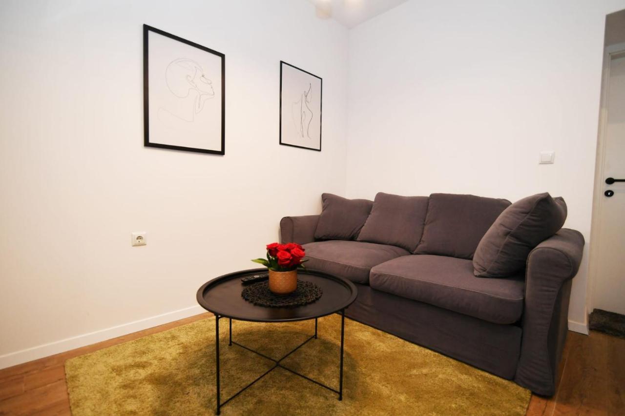 Nicole Apartment リエカ エクステリア 写真