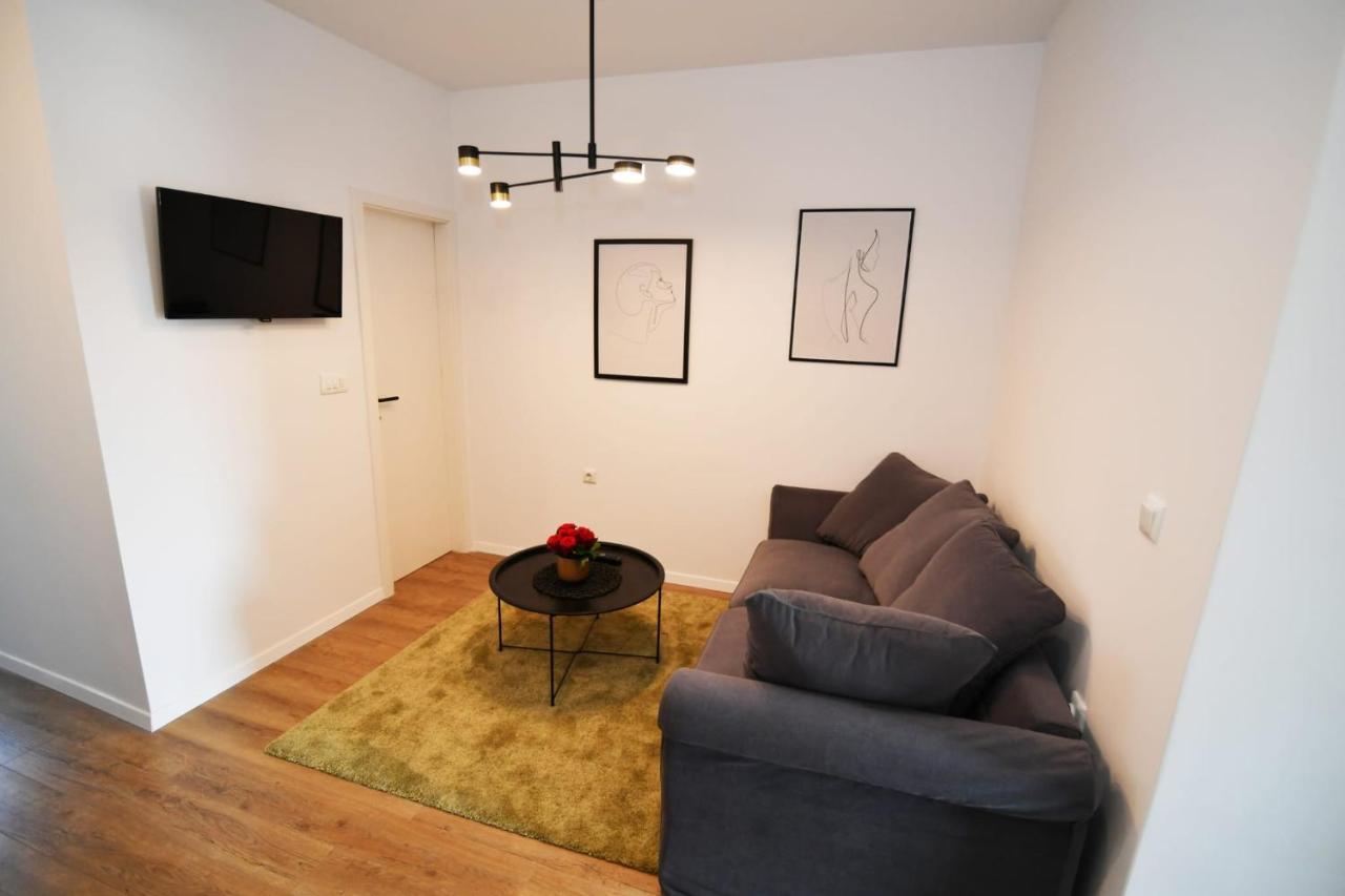 Nicole Apartment リエカ エクステリア 写真